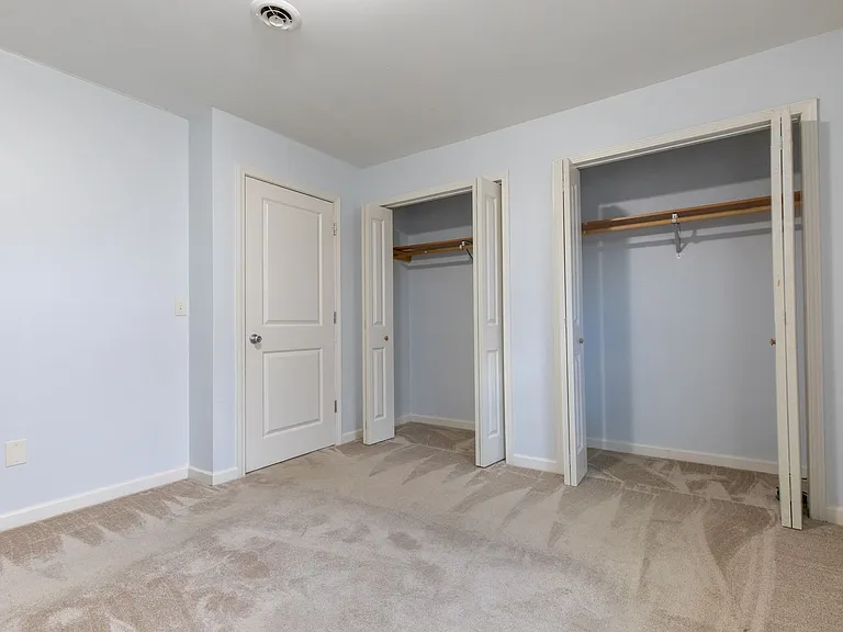 1433 Shipley Ferry Rd E — Photo 14