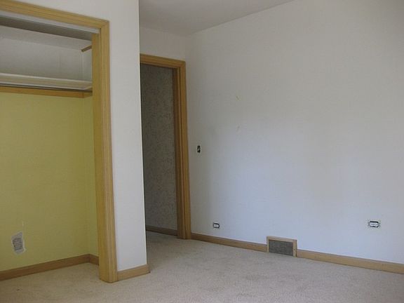 5th image of 8701 Long Ave