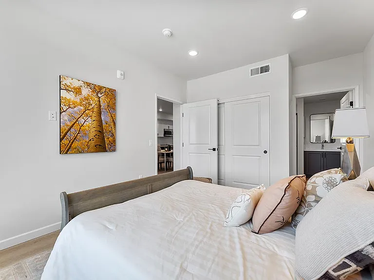 4064 E Live Oak Ave — Photo 3