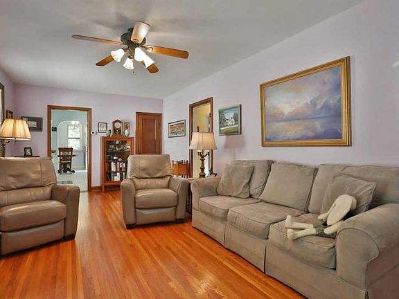 5th image of 145 Olentangy St