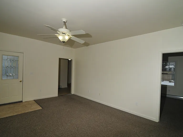 22 Central St #A — Photo 6