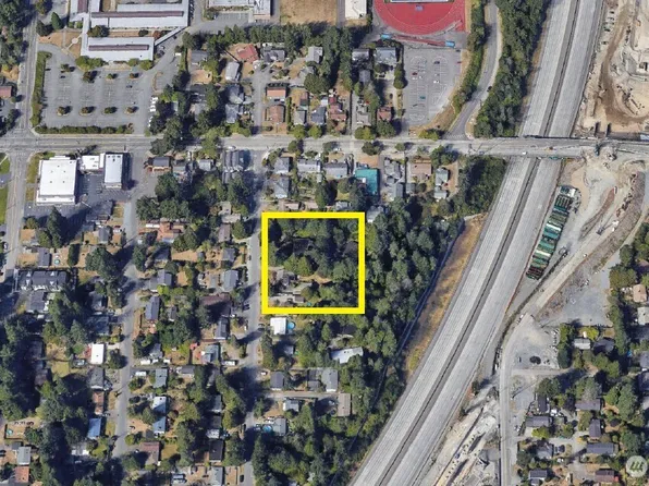 18340 3rd Avenue NE, Shoreline, WA 98155