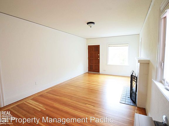 4th image of 3940 Vale Ave