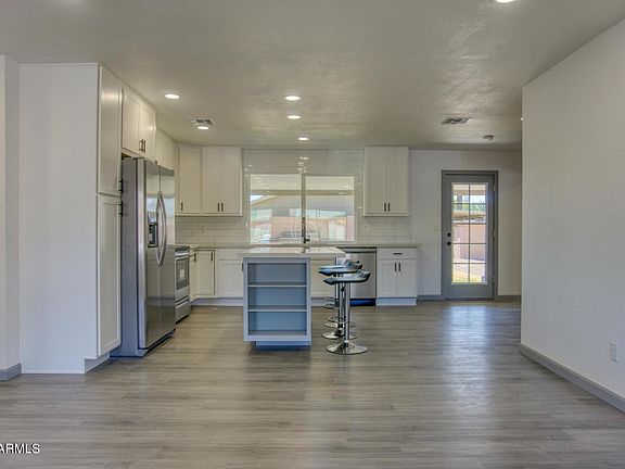 2nd image of 17271 N Paradise Park Dr