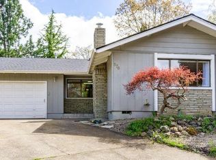578 N Stoneham Cir, Medford, OR 97504