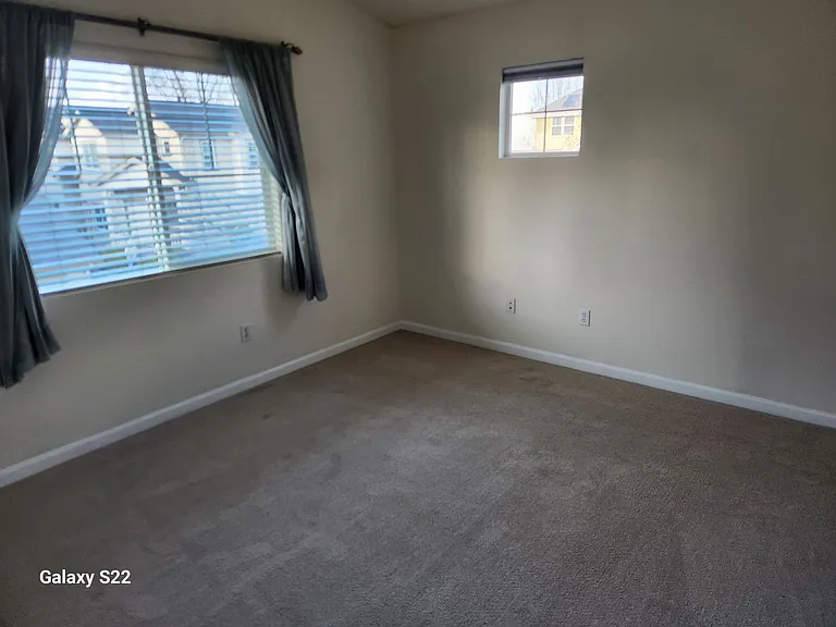 777 E Cotati Ave #12 — Photo 11