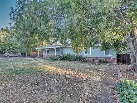 3rd image of 2336 W Alpine Ave