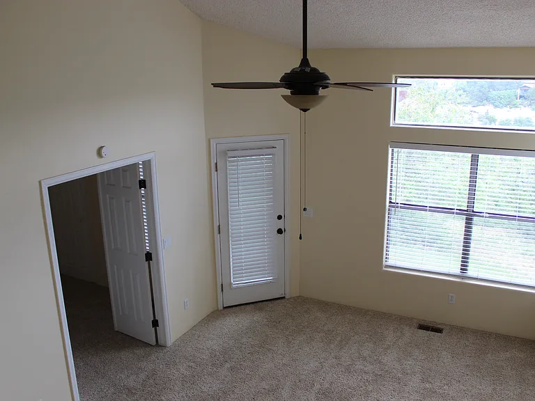 630 Autumn Crest Cir — Photo 6