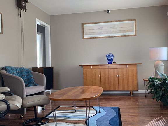 4th image of 200 Saint Gregory Dr