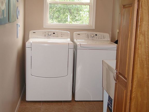 Laundry / Mud Room