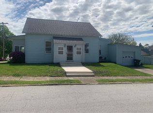 208 E Walnut St, Barnesville, OH 43713
