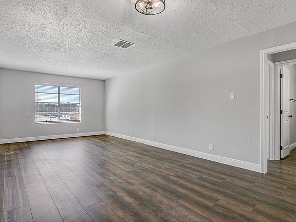 3rd image of 6860 Prutzman Rd #16