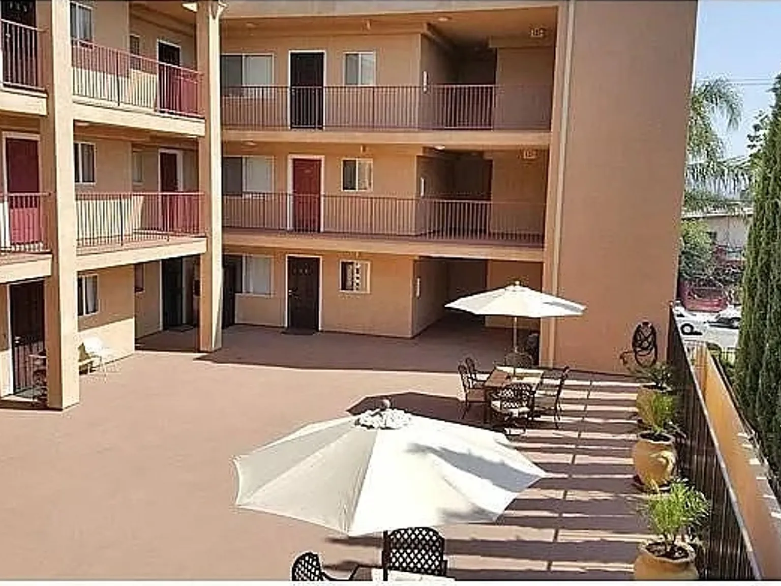 Yaya Valerio Apartments — Photo 3
