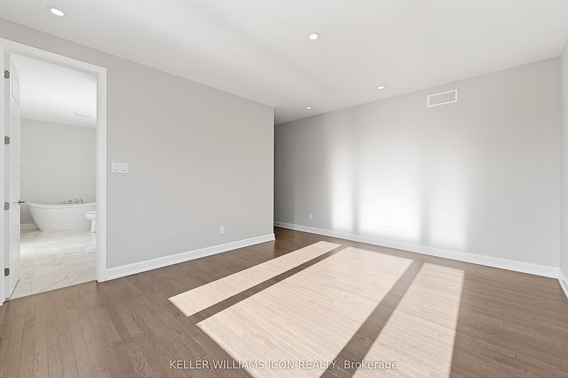 Ottawa House for rent - 4 Bedrooms — photo 15