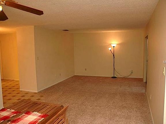 5th image of 10023 Galena Ln