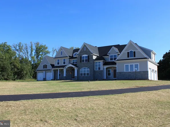 3235 Heebner Rd, Collegeville, PA 19426