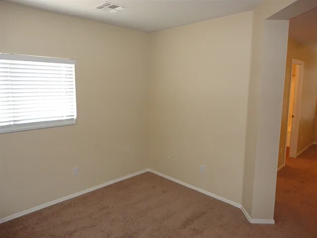 9222 W Elm St — Photo 11
