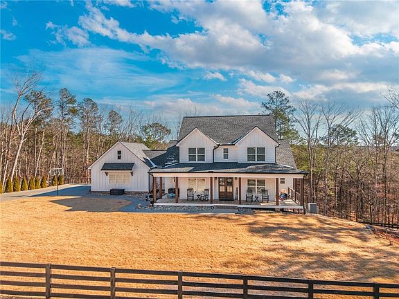 2nd image of 2250 Sperin Rd