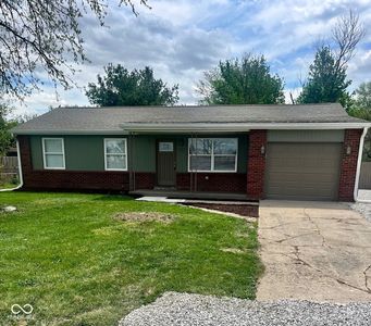 157 Hauser Dr, Hope, IN, 47246