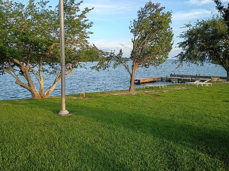 295B Lakeshore Dr — Photo 19