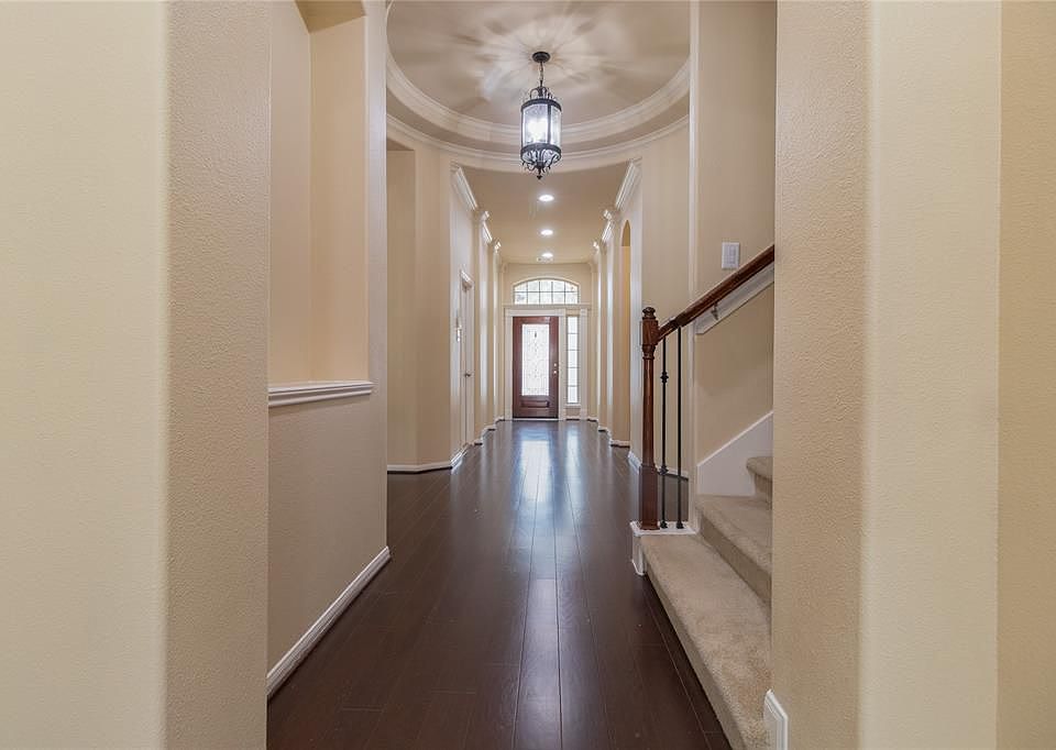 1st image of 8211 Otter Creek Way
