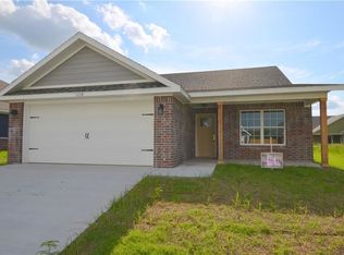 1138 S Canyon Gate Dr, Siloam Springs, AR 72761