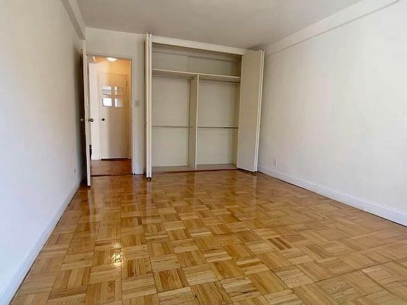 5th image of 141 E 89th St APT 3G