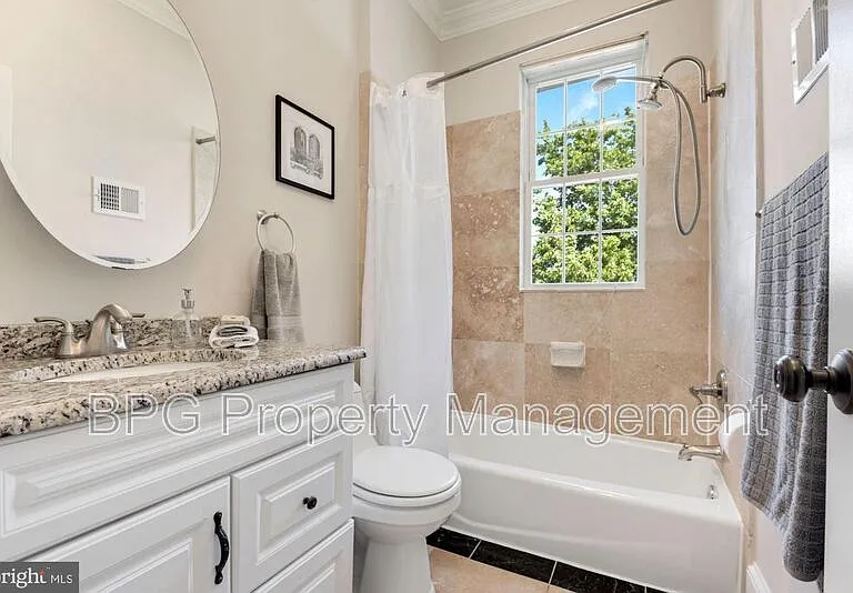 431 Manor Pl NW — Photo 17