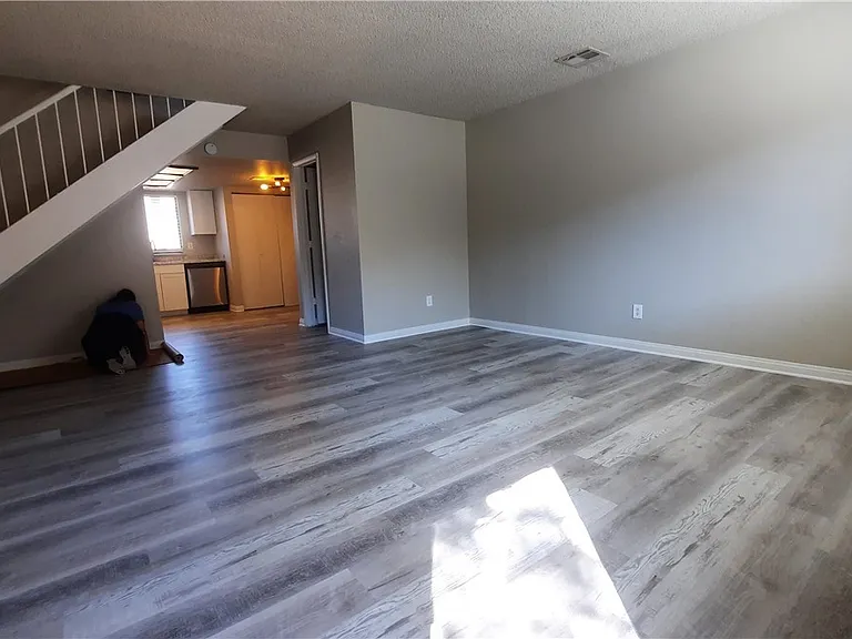 1632 Marathon Dr #12 — Photo 9