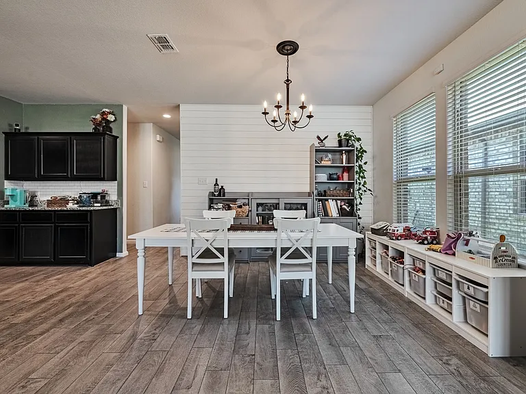 8305 Twisted Pine Way — Photo 5