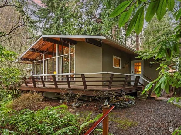 323 Dungeness Meadows, Sequim, WA 98382