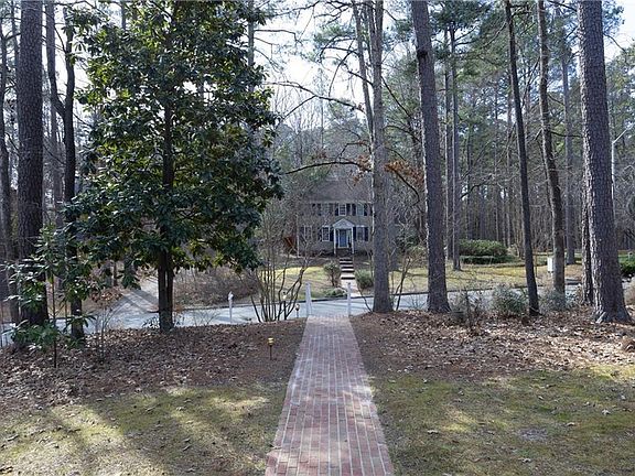 4th image of 100 Mendel Dr