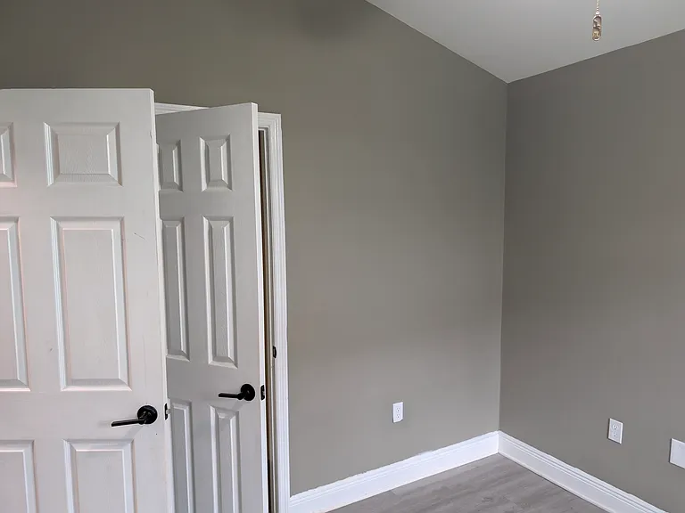 3327 Golden Rain Dr — Photo 5