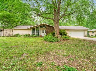 1703 W Emma Ave, Springdale, AR 72762