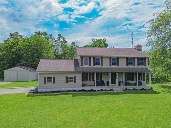 205 County Road 108, Fremont, OH 43420