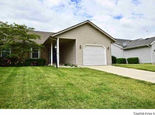 213 Eagle Ridge Dr, Chatham, IL 62629