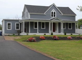 2421 Acushnet Ave, New Bedford, MA 02745