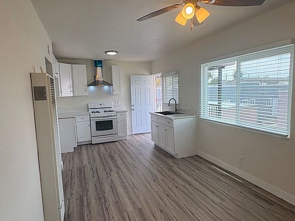 2nd image of 1142 Hoffman Ave #1146-1/2