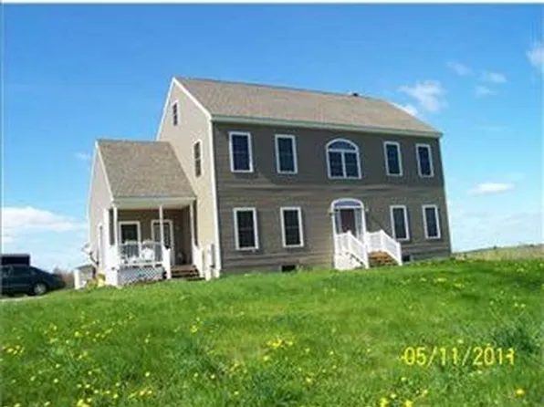 645 Old County Rd, Etna, ME 04434