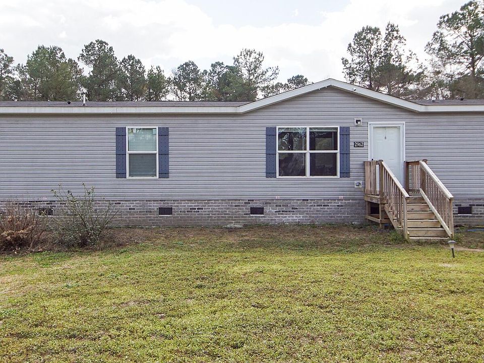 1st image of 2962 Hughes Dr
