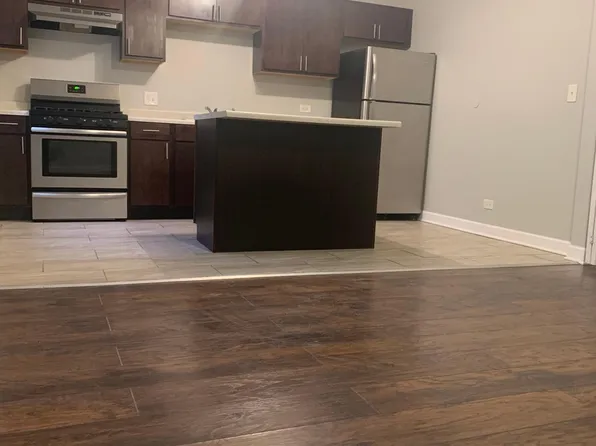 9823 S Loomis St #2, Chicago, IL 60643