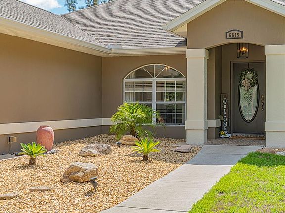 4th image of 5615 SW 186th Ct