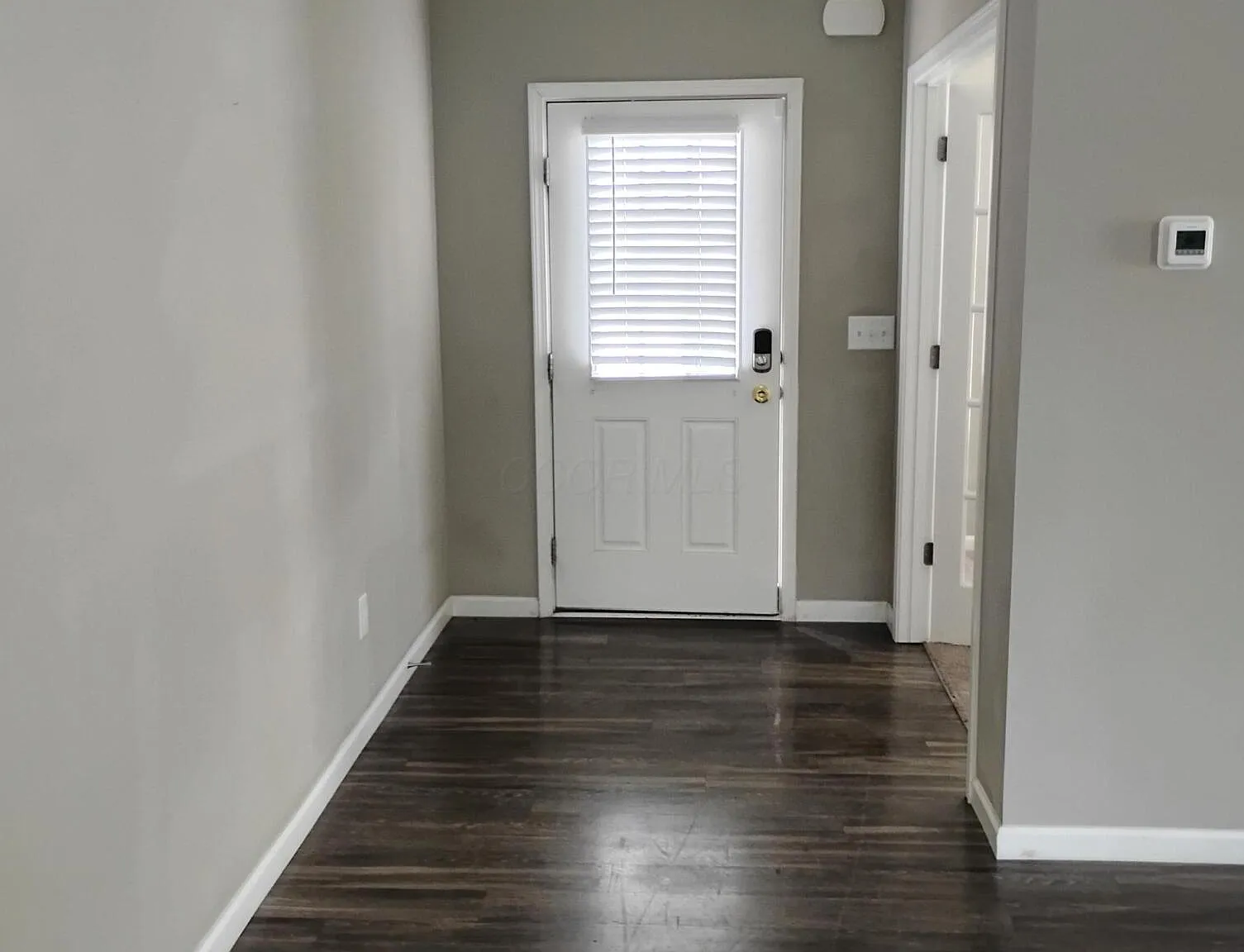 4 bed, 2.5 bath, 2872 sqft, $2,895 — Photo 2