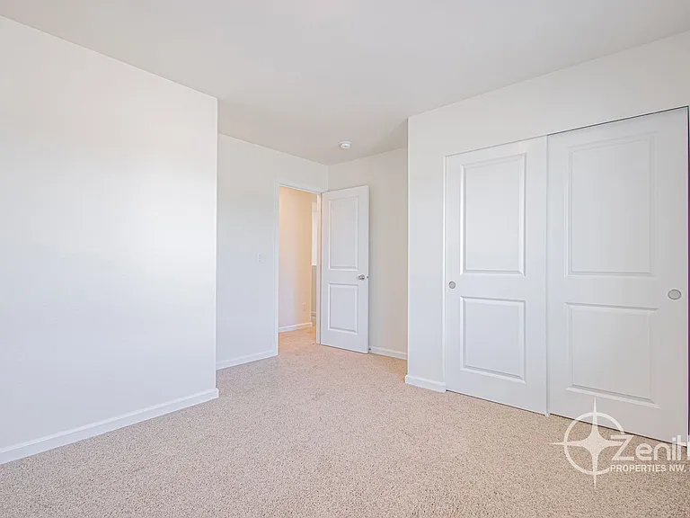 1316 W 15th Ave — Photo 24