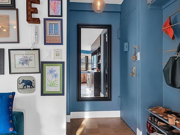 2nd image of 31 Jane St APT 4A