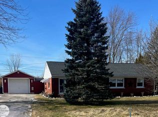 5878 King Rd, China, MI 48054