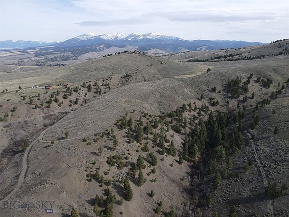 2nd image of 55 Upper Ross Gulch Rd