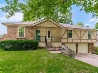 1512 SW 14th St, Blue Springs, MO 64015