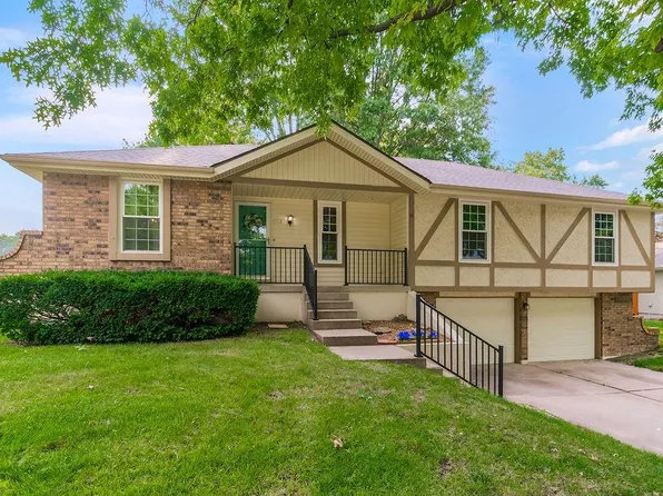 1512 SW 14th St, Blue Springs, MO 64015