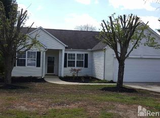 204 Peach Grove Pl, Mauldin, SC 29662